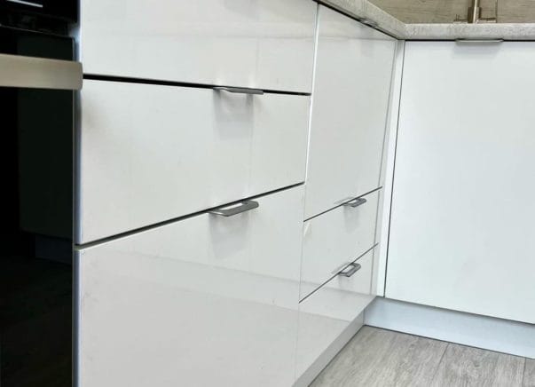 Угловая кухня Азалия 3,2х1,6 м