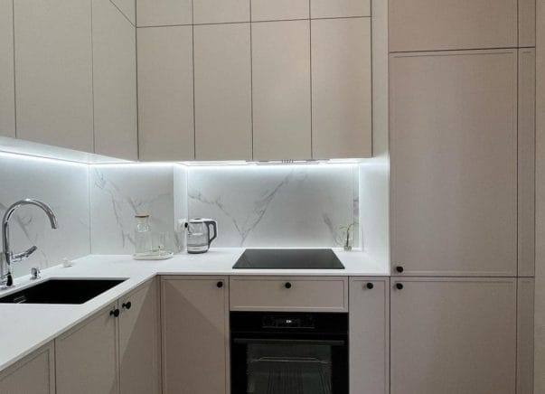 Угловая кухня Розали 1,8х1,8 м