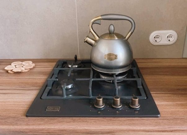 Угловая кухня Деми 1,5х1,5 м