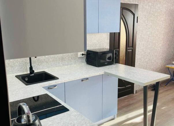 Кухня с барной стойкой Анвен 1,6х1,8х1,2 м