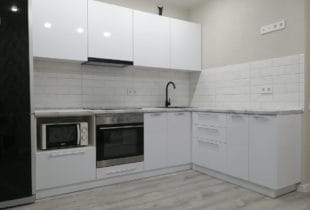 Угловая кухня Шерона 2,4х1,8 м