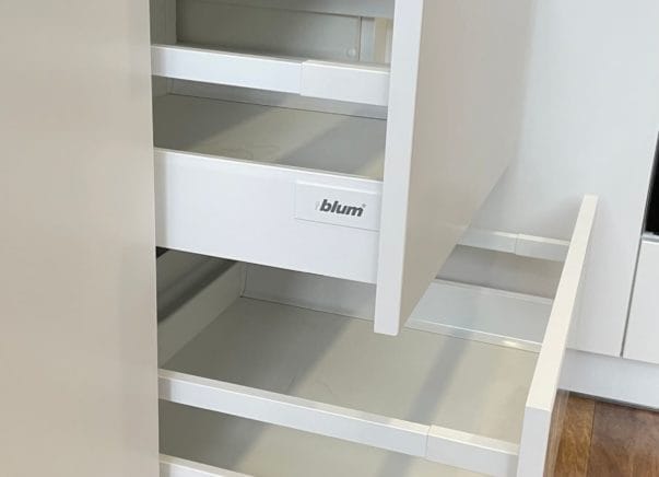 Угловая кухня Вилли 1,9х1,7 м